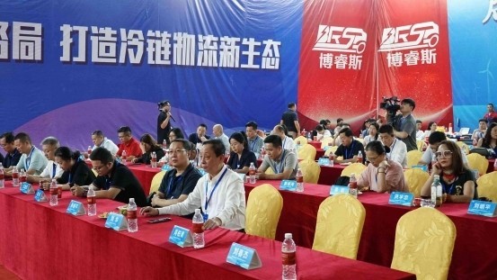 博睿斯开启电动重卡新纪元引领冷链物流新未来
