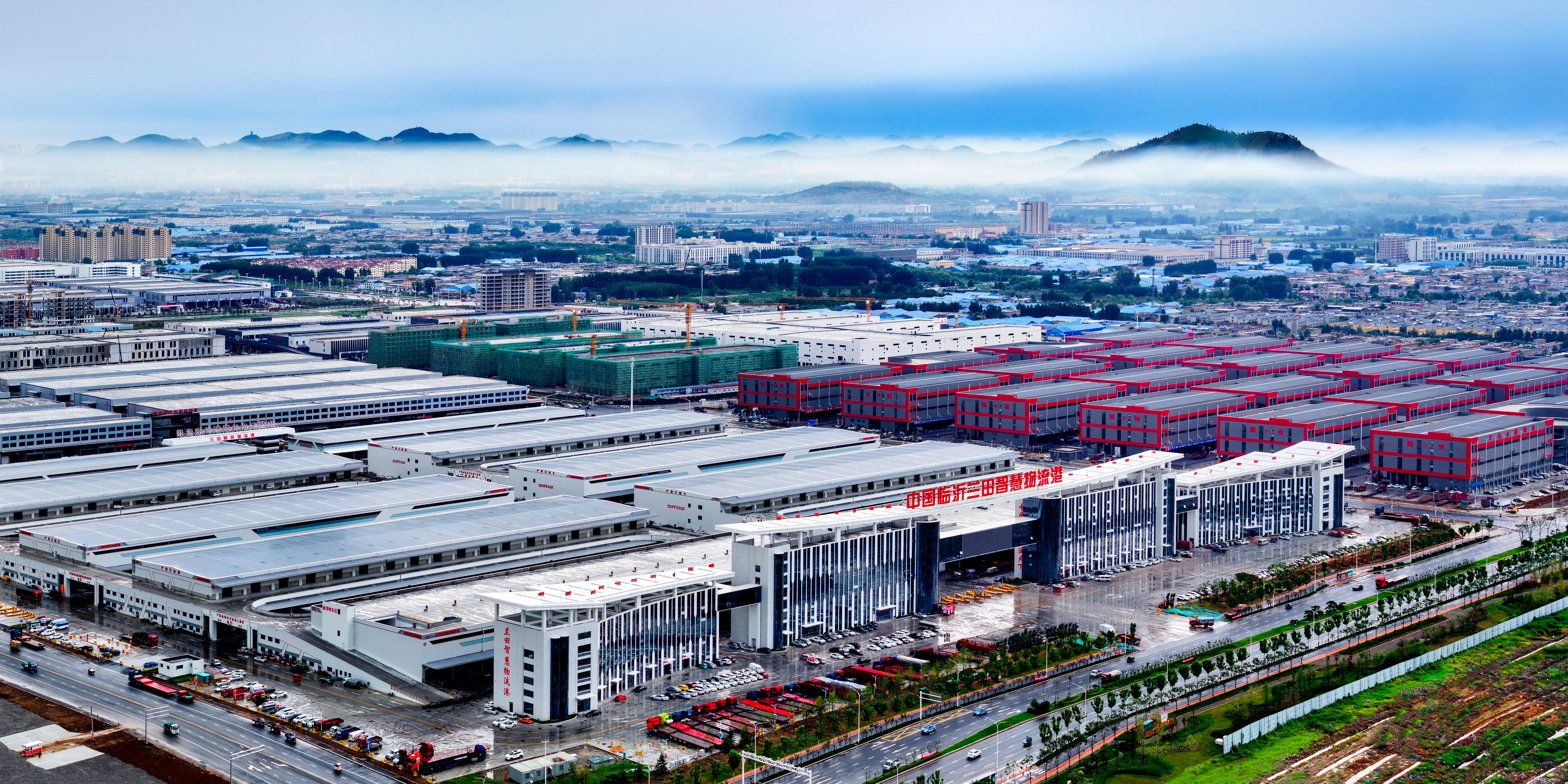 新春走基层丨沂蒙舟车忙老区传新声——山东临沂商贸物流新春走笔(图2)