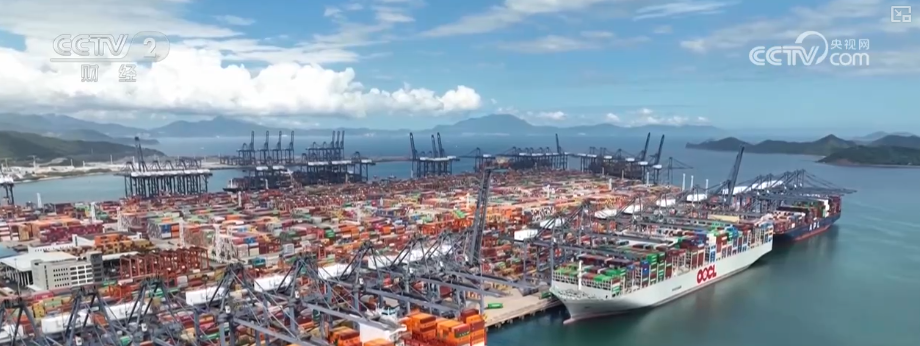 集装箱吞吐量增势强劲“含金量”足多维度透视国际物流能力积厚成势(图1)