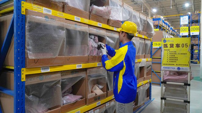 科技赋能迎战“双11”在青浦感受“中国快递加速度”(图5)