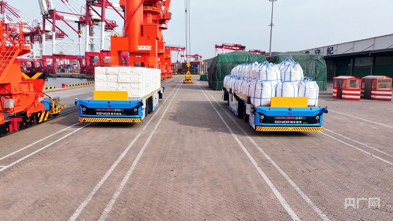 行进的海岸线D+AI赋能全球航线枢纽“蓝色动能”连刷世界纪录(图4)