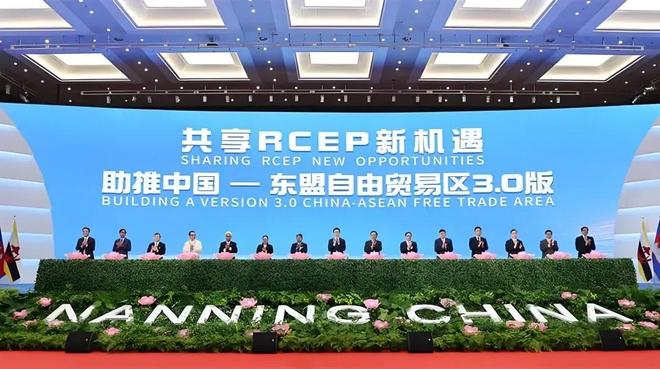 欧美传统市场出口跌破30%中国未来的布局变了重点在这个区域(图1)