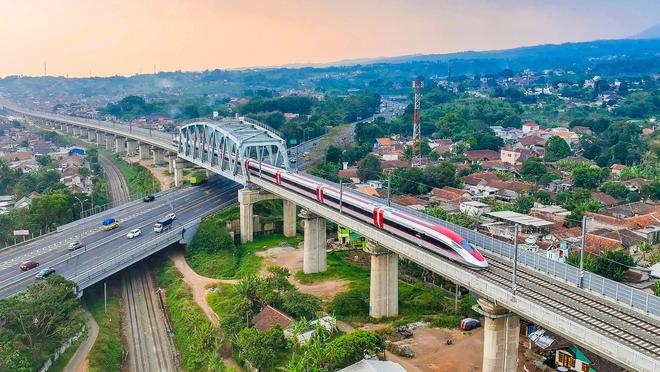 欧美传统市场出口跌破30%中国未来的布局变了重点在这个区域(图15)