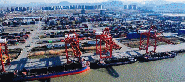 把“海港”搬到内陆！“三不沿”地区这样拥抱世界丨两会时间·我们的开局(图4)